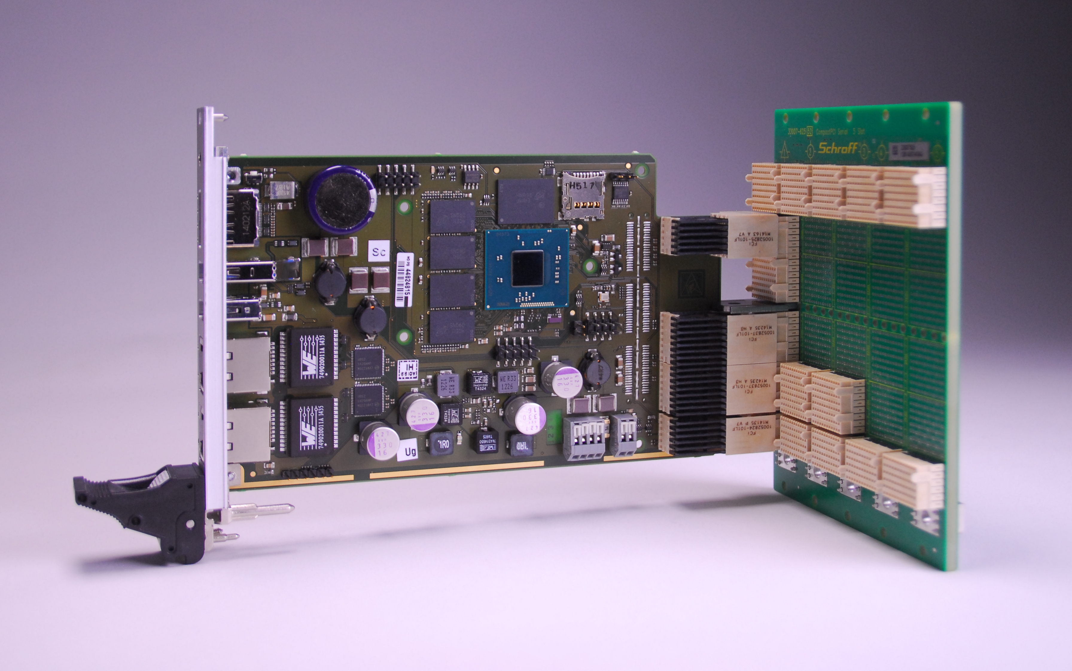 CompactPCI Serial Board EUROCOM 600 mit Sidecard