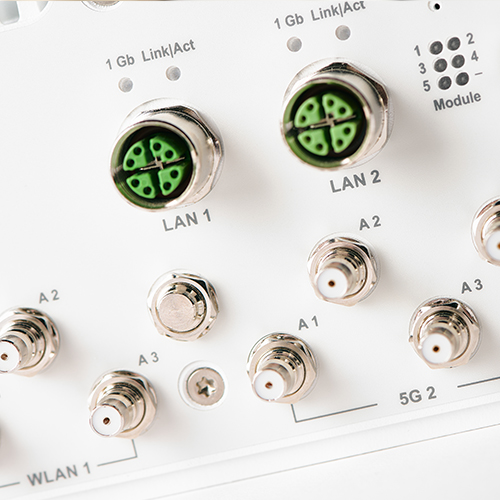 CyBox GW 2-P - Wireless 5G-Gateway mit 4 5G/LTE- und WLAN-Modulen und SSD